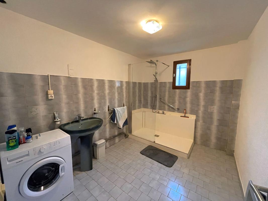 AURIOL Exclusivité, Auriol, Moulin de Redon, maison de 208 m² avec piscine 16