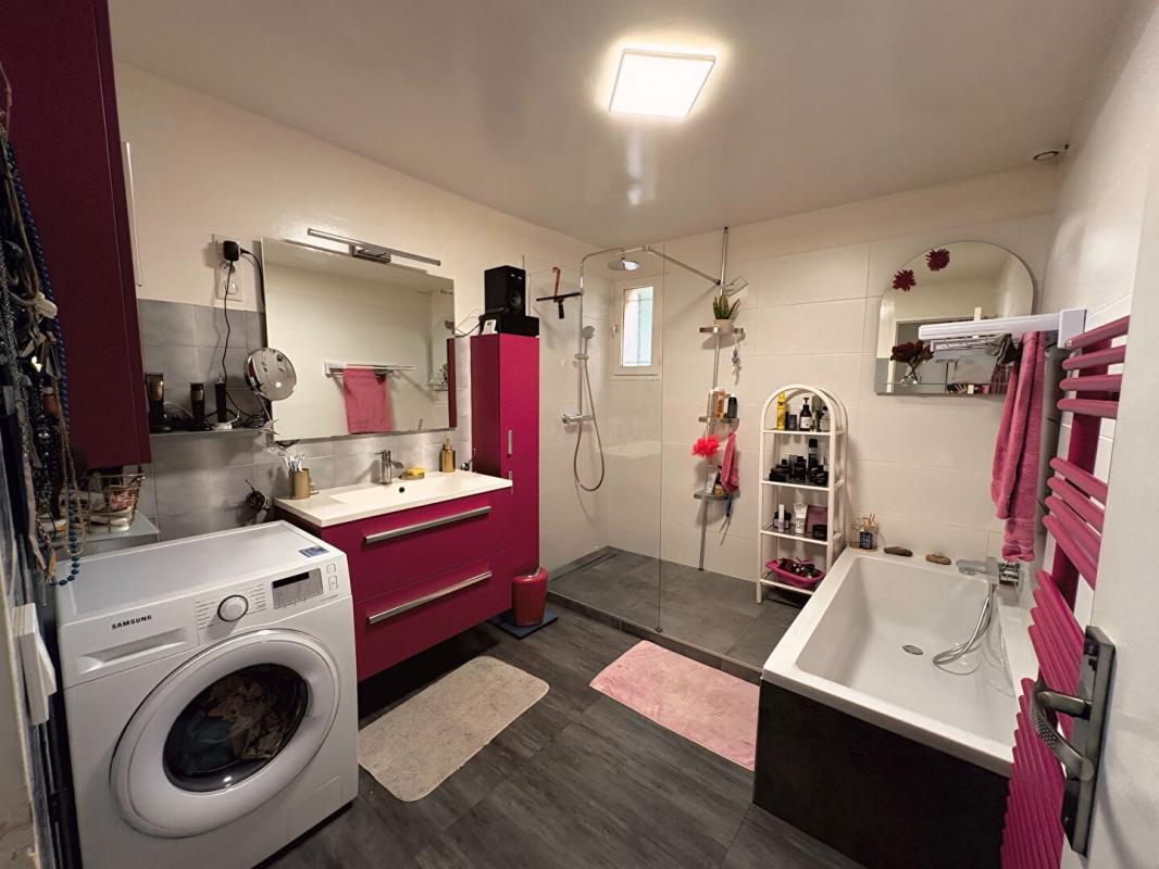 AURIOL Exclusivité, Auriol, Moulin de Redon, maison de 208 m² avec piscine 7