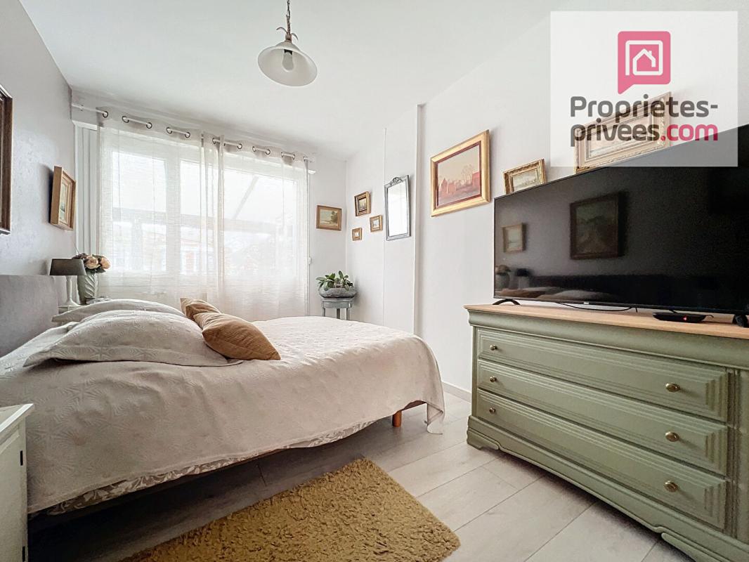 LILLE Appartement Lille 4 pièce(s) 8