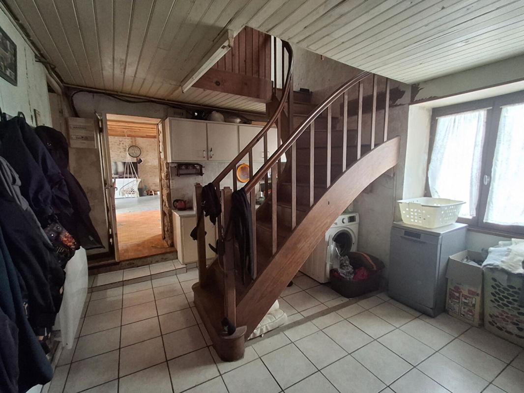 CEZAIS Maison Cezais 4 pièce(s) 115.39 m2 4