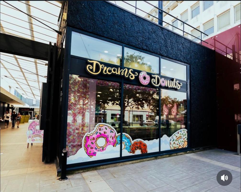 SAINT-BRIEUC EXCLUSIVITÉ SAINT BRIEUC - SANDWICHERIE, PATISSERIE, Donuts et autres gourmandises 1