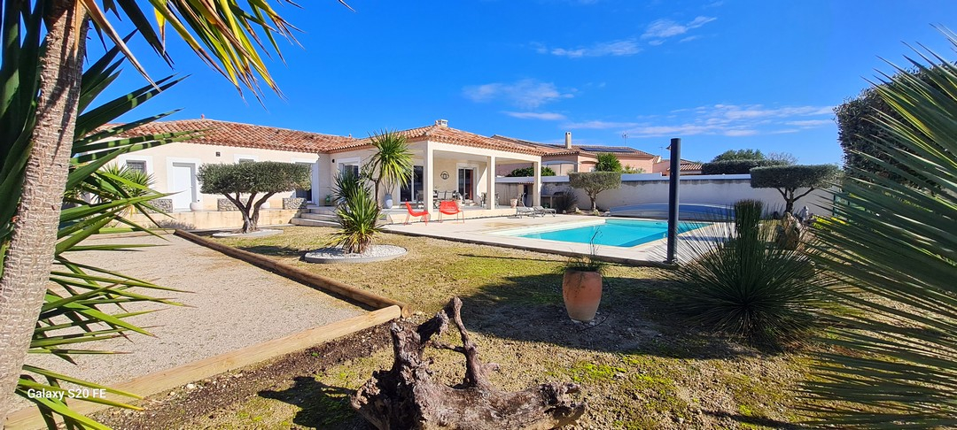 SAINT-GENIES-DE-FONTEDIT Magnifique villa de 140m2 avec garage et piscine sur 1141m2 de terrain 2