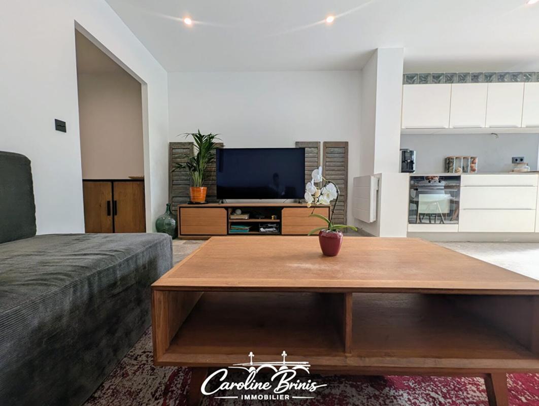 BORDEAUX Appartement rénové avec jardin de 90 m² et piscine - Bordeaux St Genes/St Nicolas- T2 bis 60 m² 5