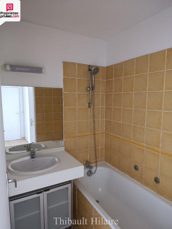 MARSEILLE-10E-ARRONDISSEMENT Appartement Marseille 3 pièce(s) 70 m2 10