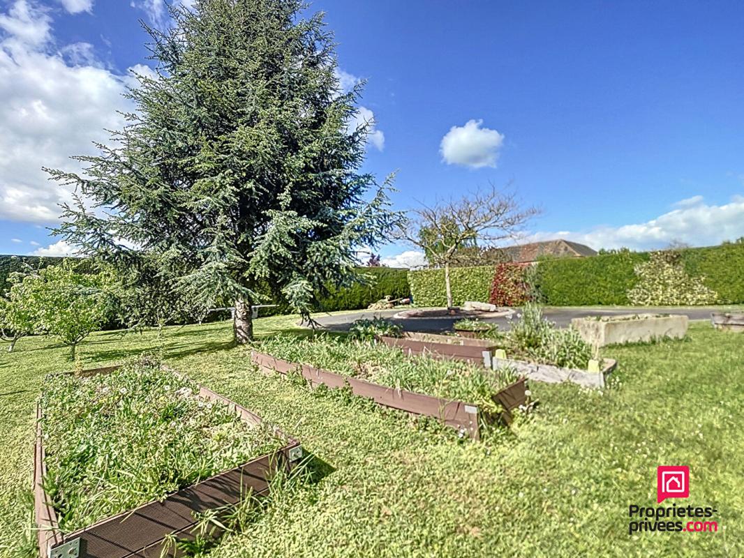 BONNETABLE Secteur Bonnétable, villa contemporaine de 230 m2 avec piscine 17