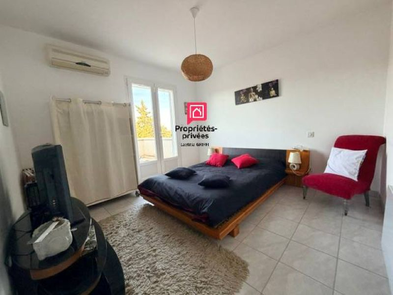 BAGNOLS-SUR-CEZE Maison Bagnols Sur Ceze 5 pièce(s) 144 m2 13