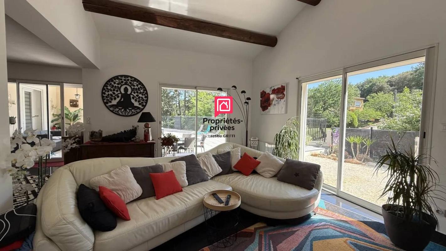 BAGNOLS-SUR-CEZE Maison Bagnols Sur Ceze 5 pièce(s) 144 m2 5