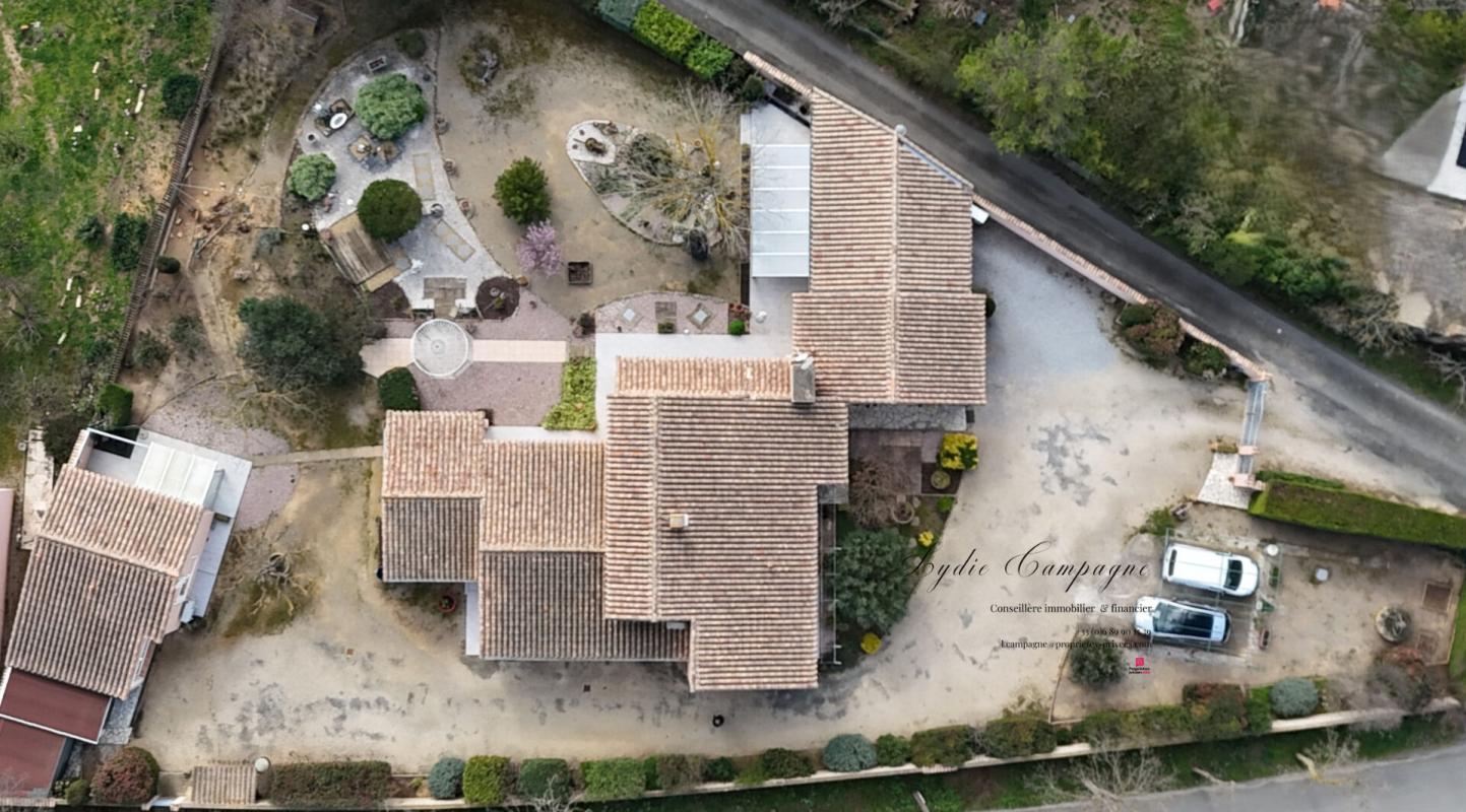 ARGENS-MINERVOIS Maison d'architecte Argens Minervois 7 pièce(s) 177 m2 1