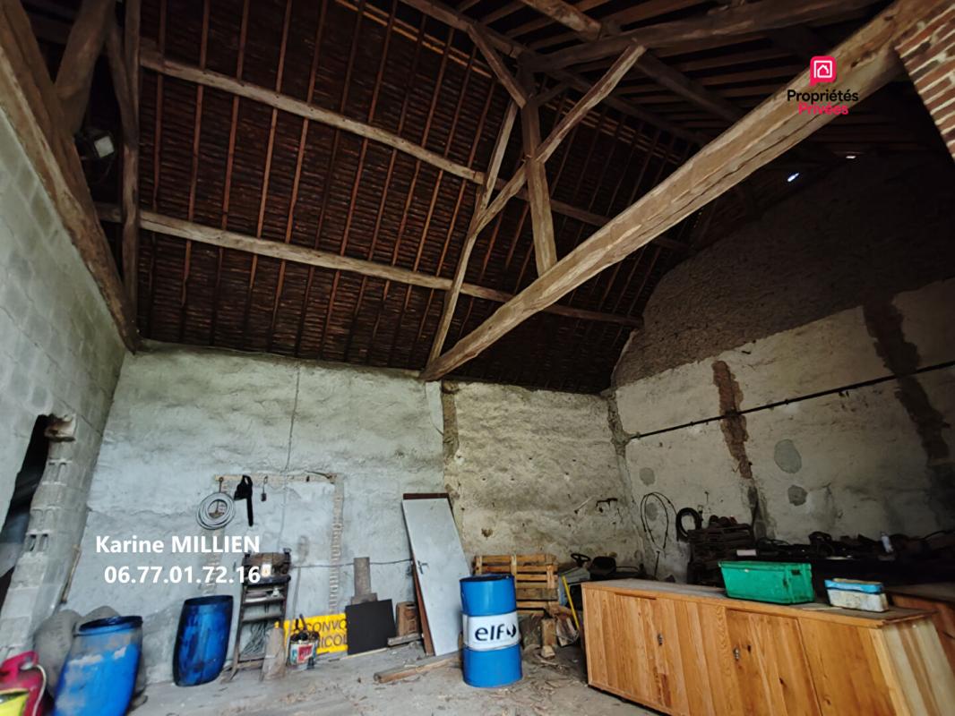 LA MADELEINE-DE-NONANCOURT LA MADELEINE DE NONANCOURT Maison + Dépendances + Garage - Terrain - 239 200  HAI 5