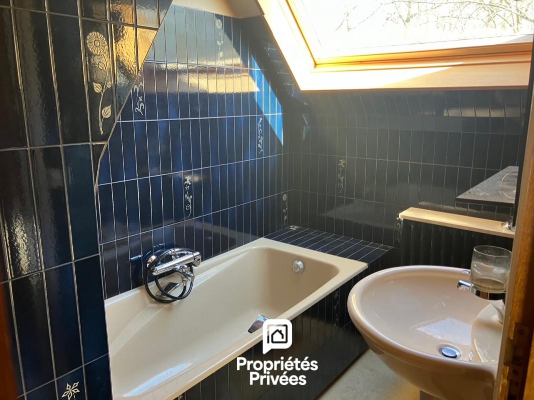 THOIRY Belle construction à Thoiry 9