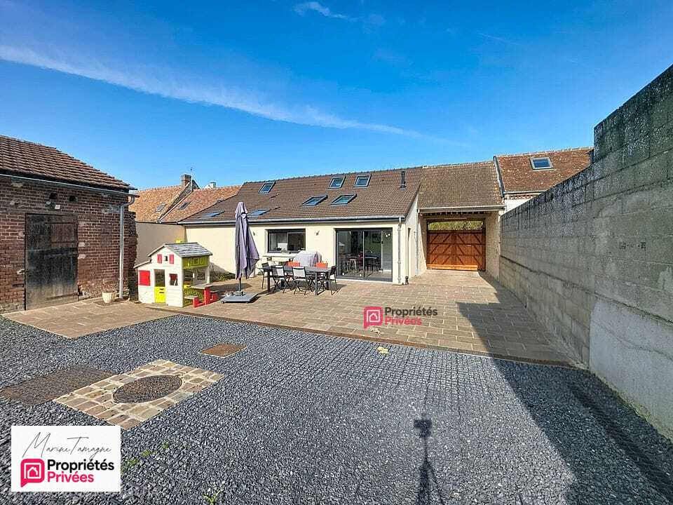 CANLY Maison de charme entièrement rénovée avec dépendance - Canly 17