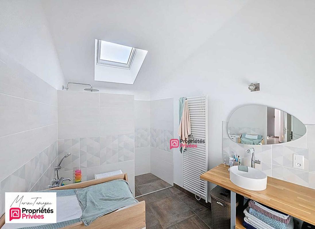 CANLY Maison de charme entièrement rénovée avec dépendance - Canly 8