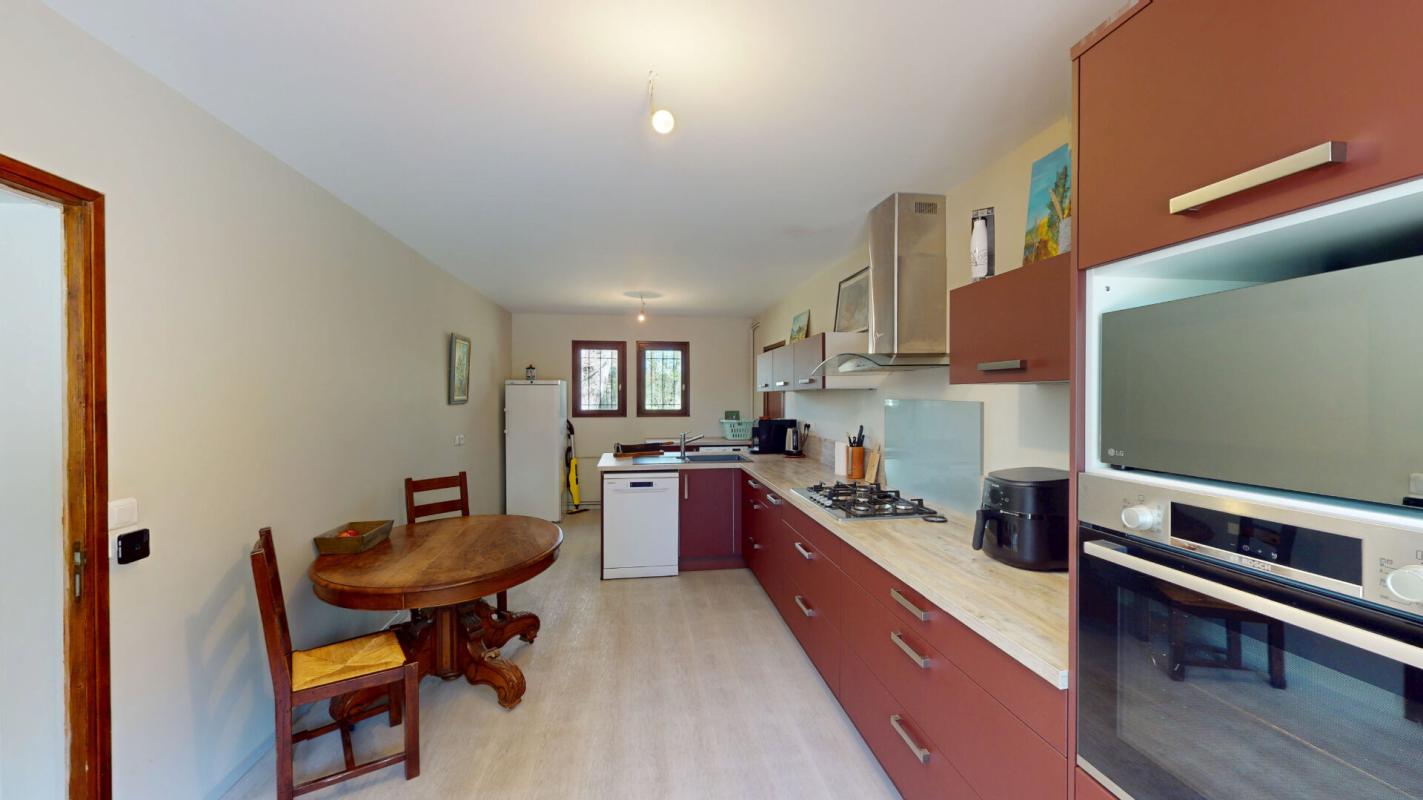 VIGNOUX-SUR-BARANGEON Maison  5 pièce(s) 134 m2 4