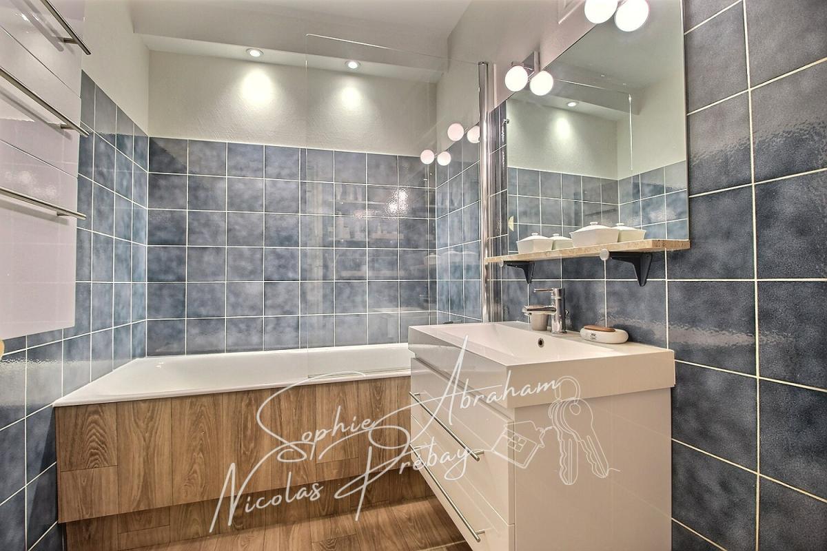 MEREVILLE Charme et volumes : magnifique maison en pierre au coeur de Méréville 12