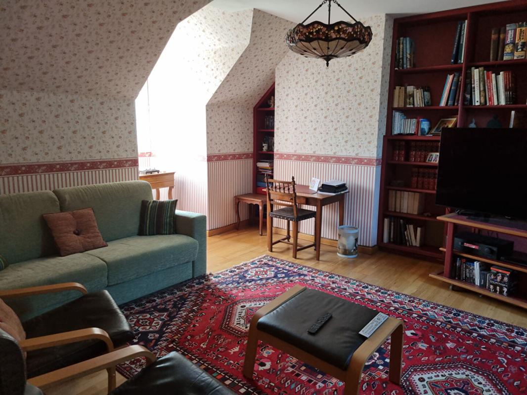 LES BORDES Maison 4 chambres, et magnifique séjour 12