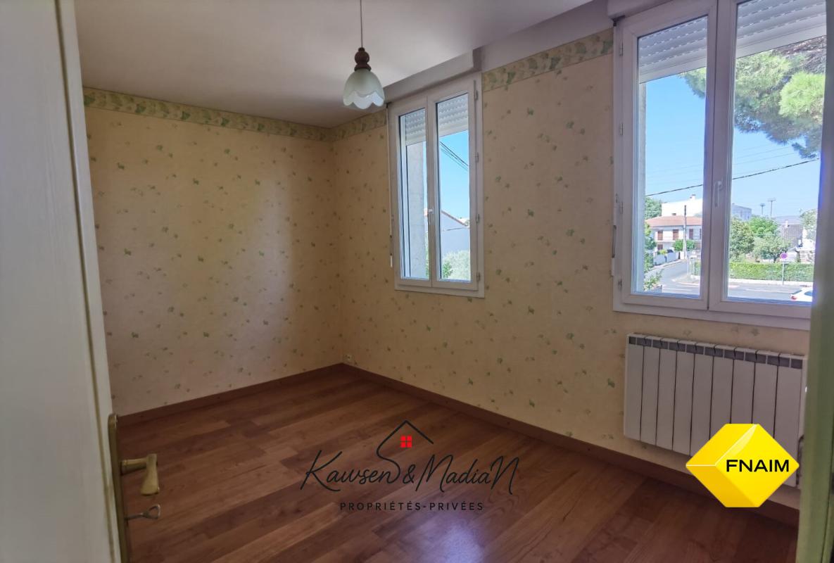 LIBOURNE Immeuble double destination investisseur ou commercant 10