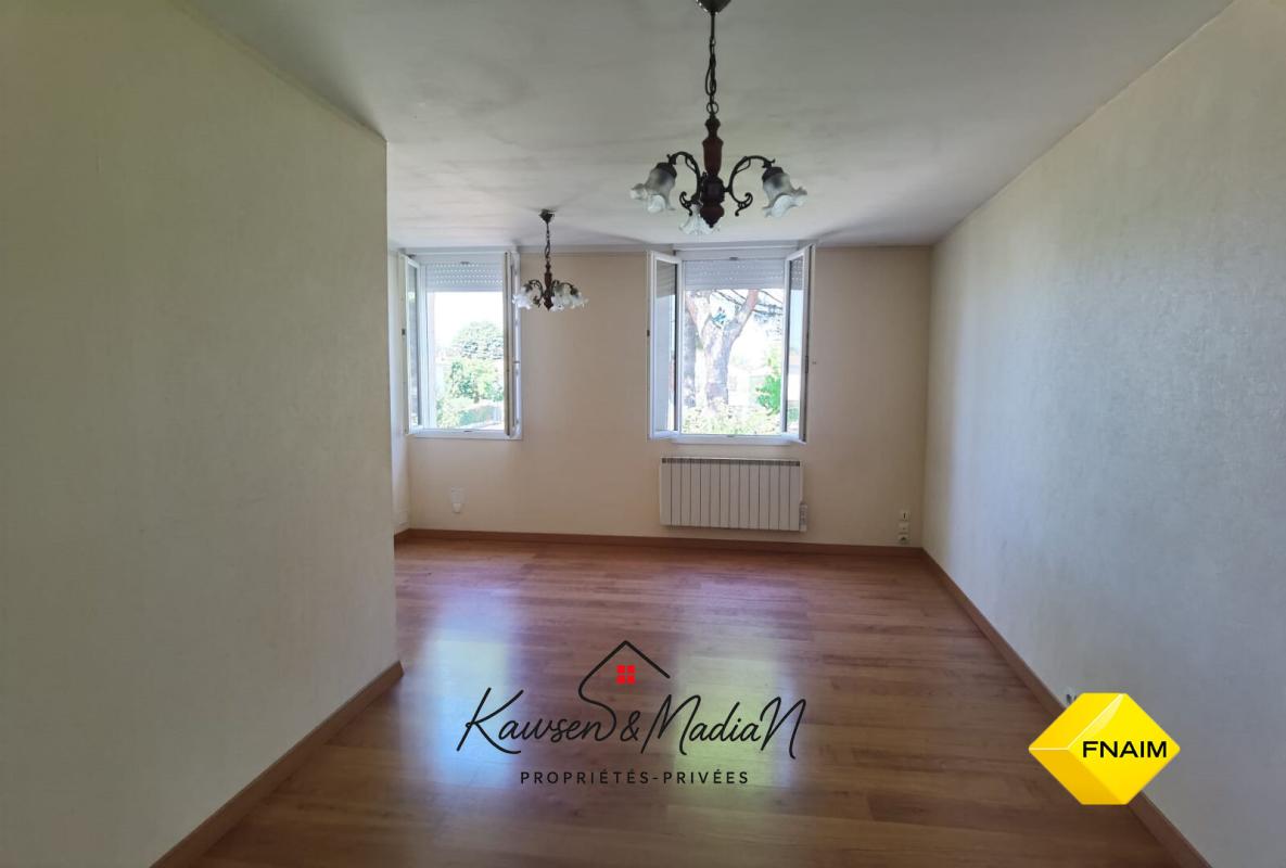 LIBOURNE Immeuble double destination investisseur ou commercant 9