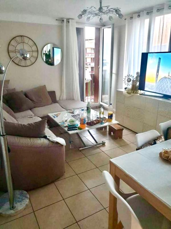 MARSEILLE-15E-ARRONDISSEMENT Appartement T4 - 4ème étage avec ascenseur 1