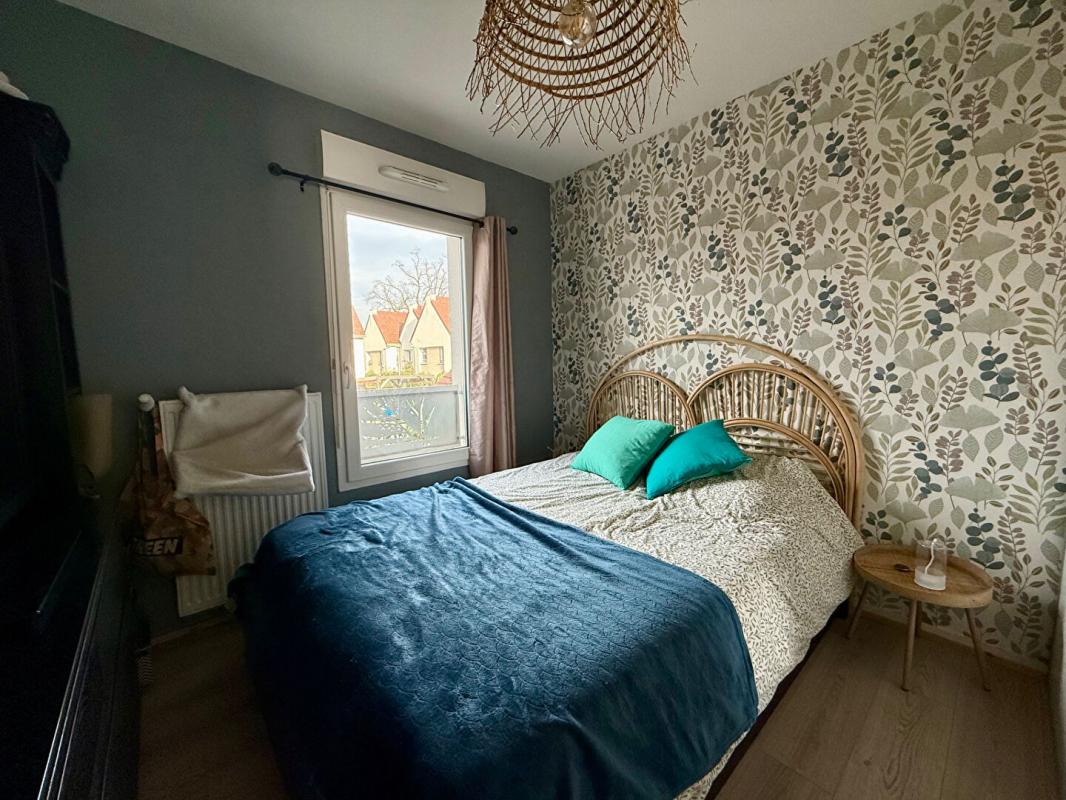 SAINTE-GENEVIEVE-DES-BOIS Maison Sainte Genevieve Des Bois 5 pièces 80 m2 8