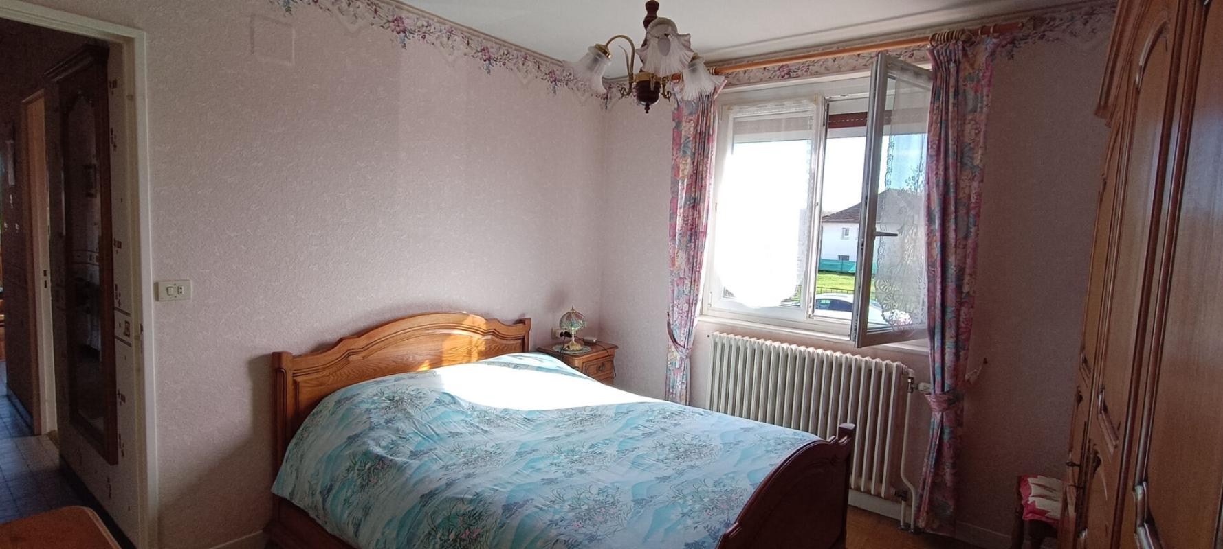 SAINT-SAUVEUR Maison Saint-Sauveur 4 chambres 116 m2 10