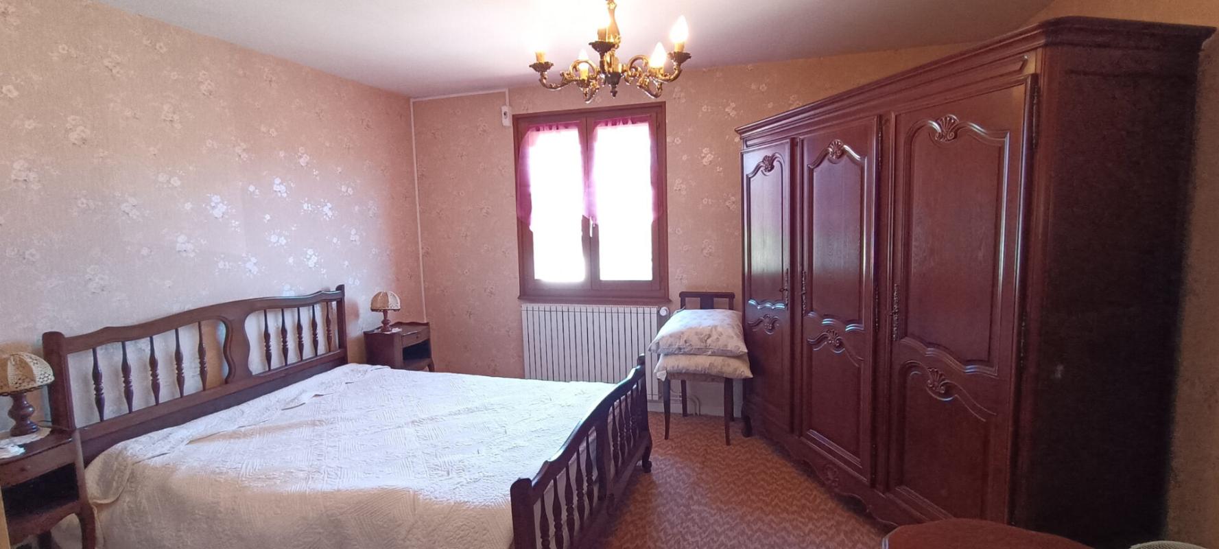 SAINT-SAUVEUR Maison Saint-Sauveur 4 chambres 116 m2 11