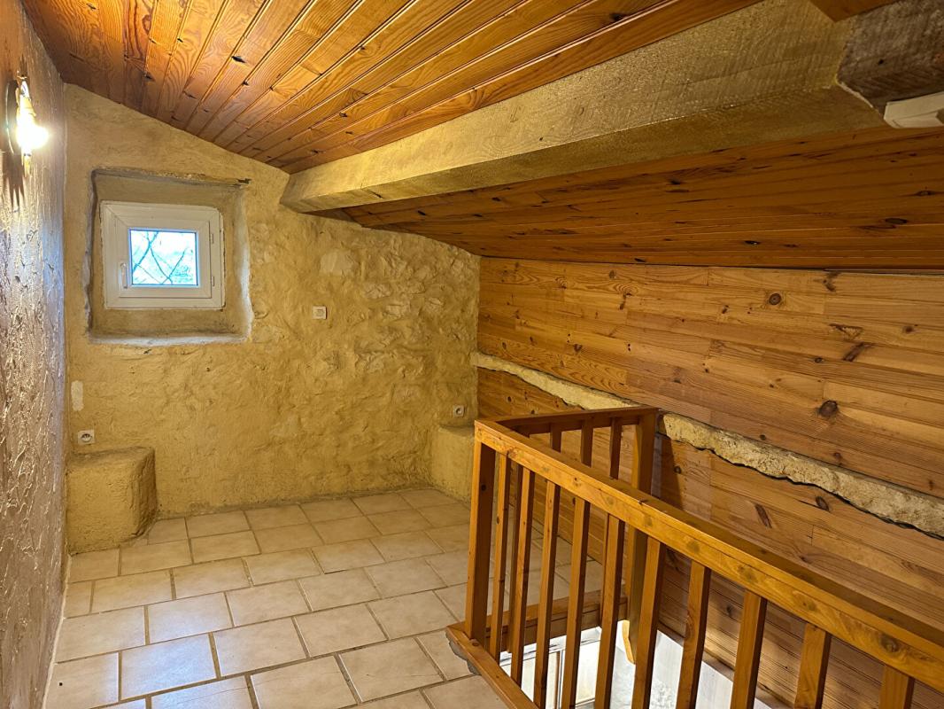 LABLACHERE Maison de caractère avec piscine 7