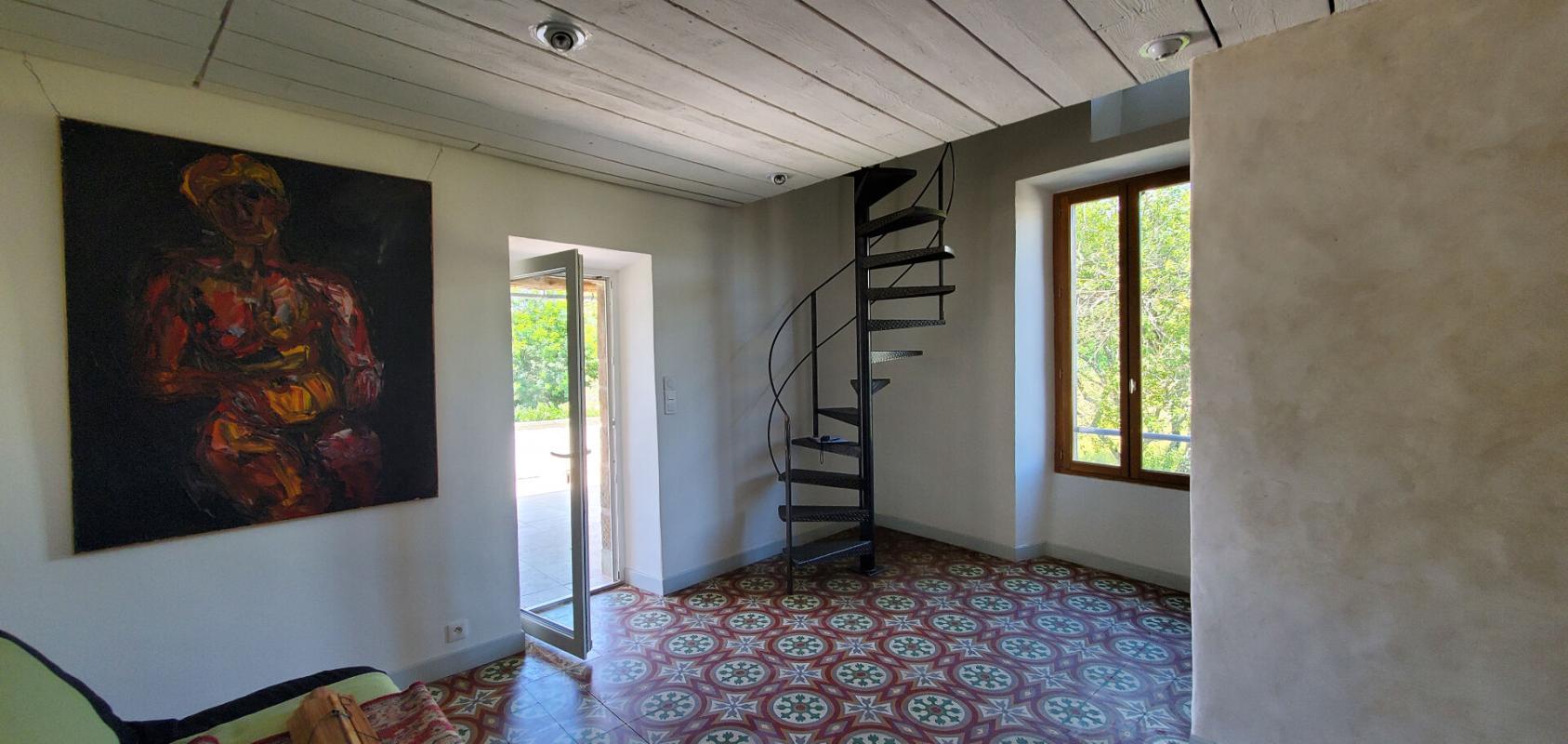 PAYZAC MAS PROVENÇAL DU XVIIIe, VUE ALPES ET MONT VENTOUX. CINQ CHAMBRES, IMMENSE SALON, GRANDE PISCINE, SIX TERRASSES. OPPORTUNITÉ UNIQUE À SAISIR 6