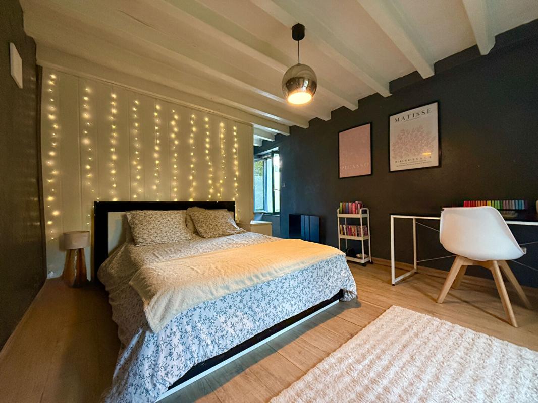 CHAMPIGNE Maison Champigne 11 pièces 260 m2 12