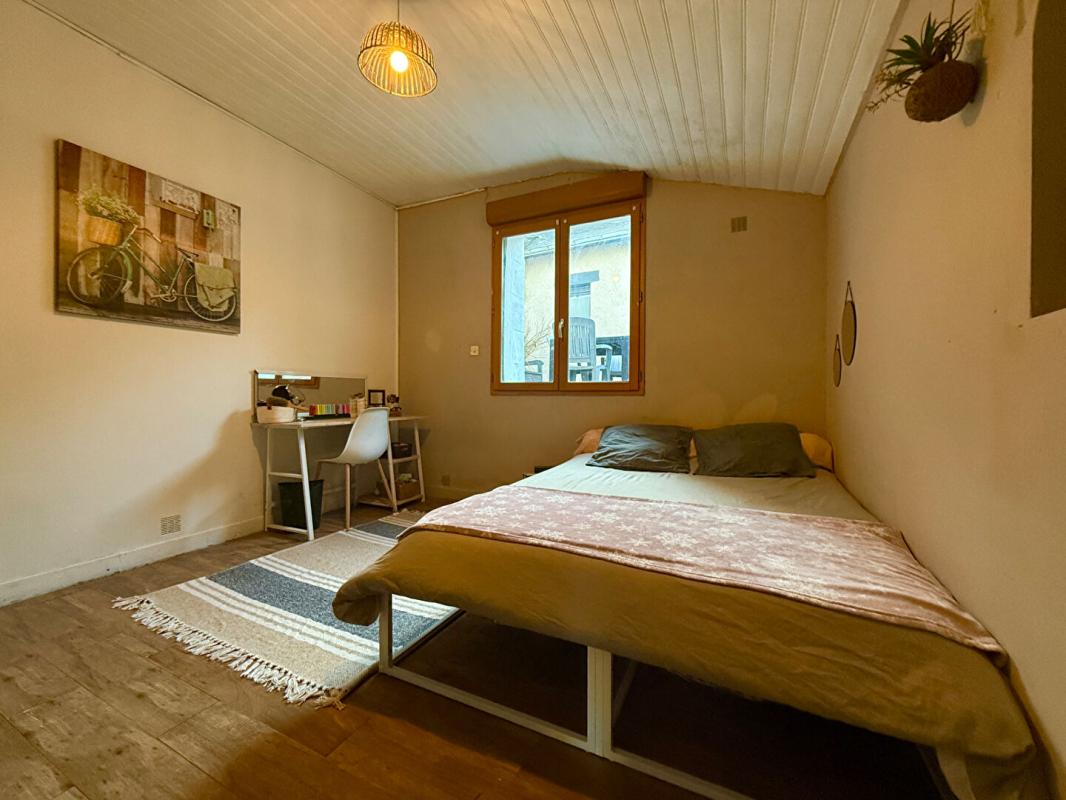 CHAMPIGNE Maison Champigne 11 pièces 260 m2 14