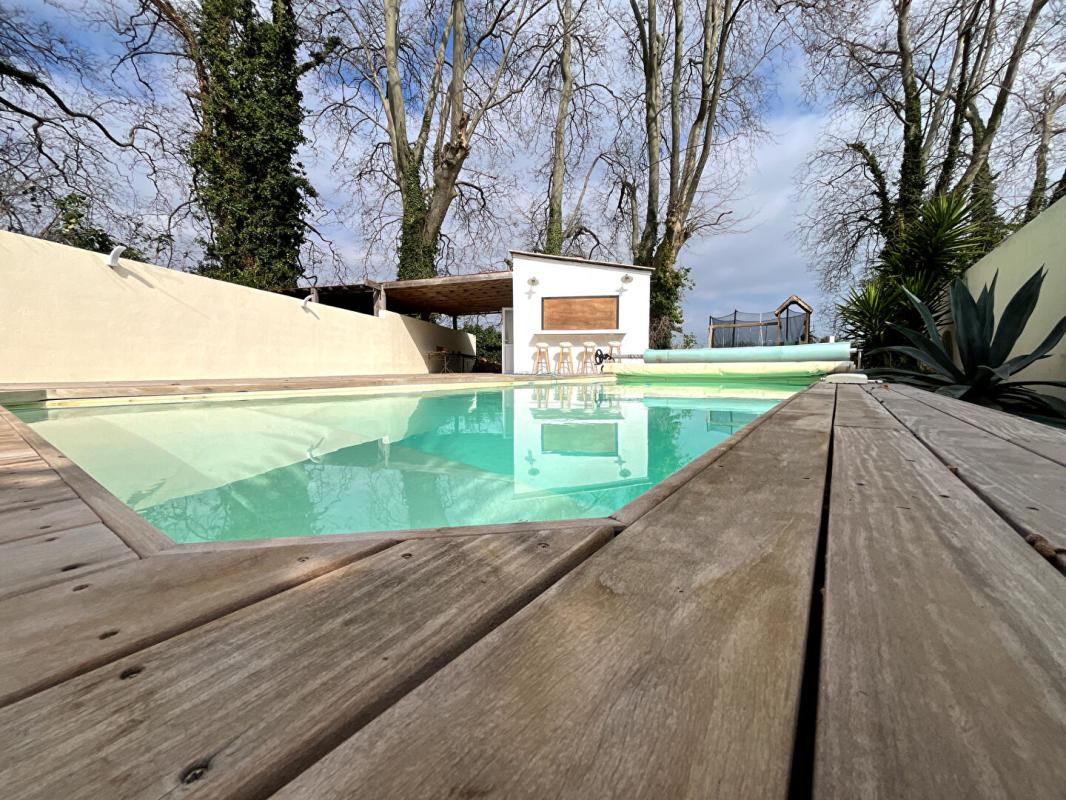 SAINT CYPRIEN PLAGE Magnifique maison en R+1 de 200 m² environs de style mas sans vis-à-vis avec grande piscine 8 sur 4 1