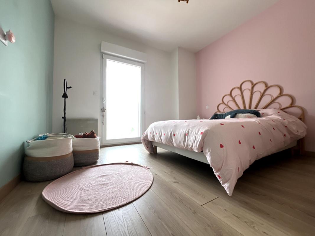 SAINT CYPRIEN PLAGE Magnifique maison en R+1 de 200 m² environs de style mas sans vis-à-vis avec grande piscine 8 sur 4 14