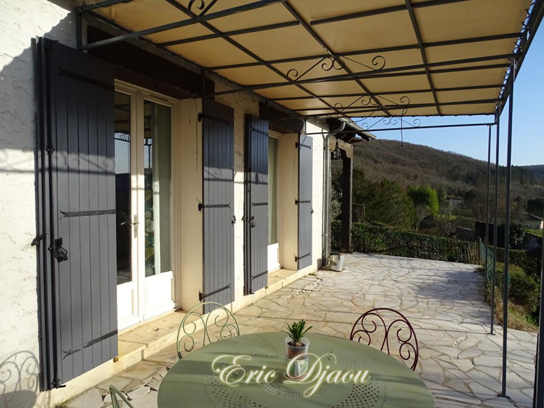 CONDAT-SUR-VEZERE Maison de pays Condat Sur Vezere 10 pièce(s) 236.05 m2 7