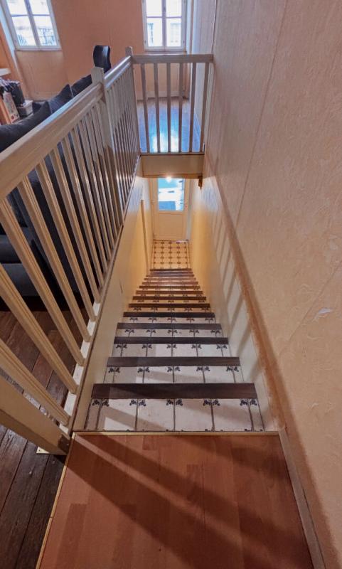 TOURNUS Maison coeur de ville en duplex, 5 P, avec commerce loué 14