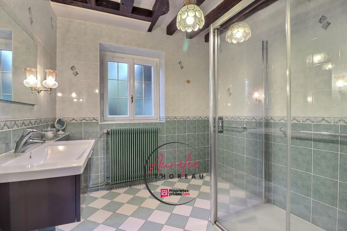 LOURY Longère  sur terrain arboré 12