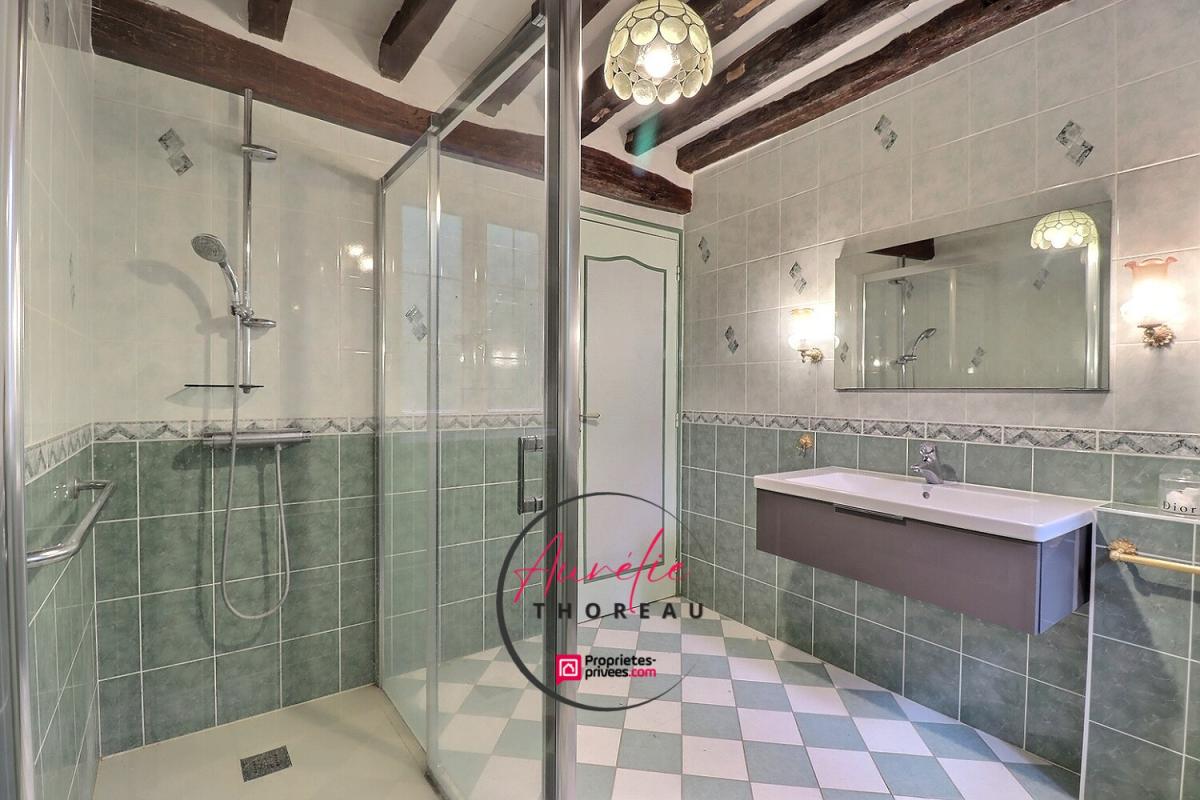 LOURY Longère  sur terrain arboré 13