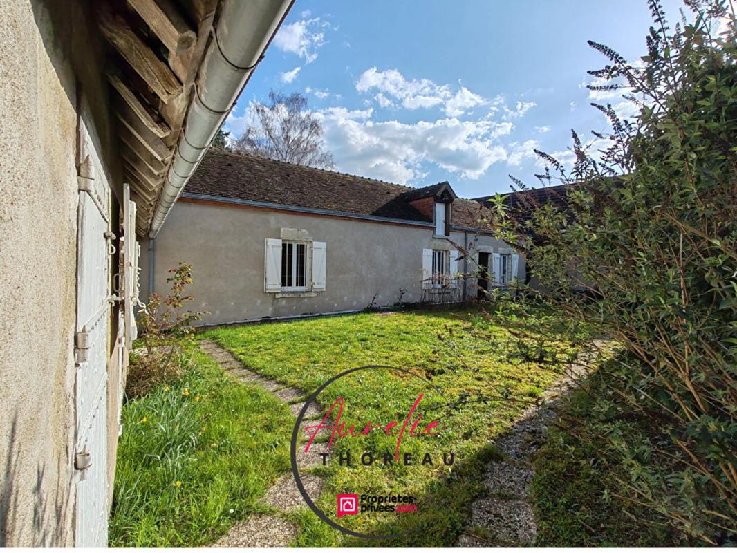 LOURY Longère  sur terrain arboré 16