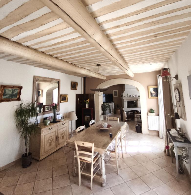 AUBIGNAN MAS PLEIN DE SOLEIL PROCHE DES COMMODITES 12