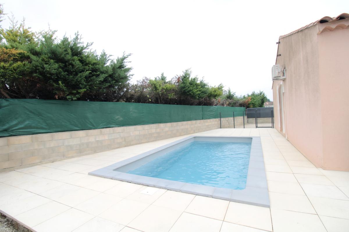 CHATEAURENARD Châteaurenard 13160 - Maison plain-pied - 4 chambres avec jardin et piscine 10