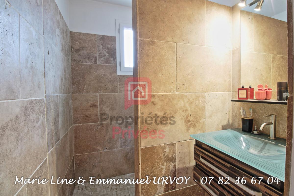 CHATEAURENARD Châteaurenard 13160 - Maison plain-pied - 4 chambres avec jardin et piscine 9