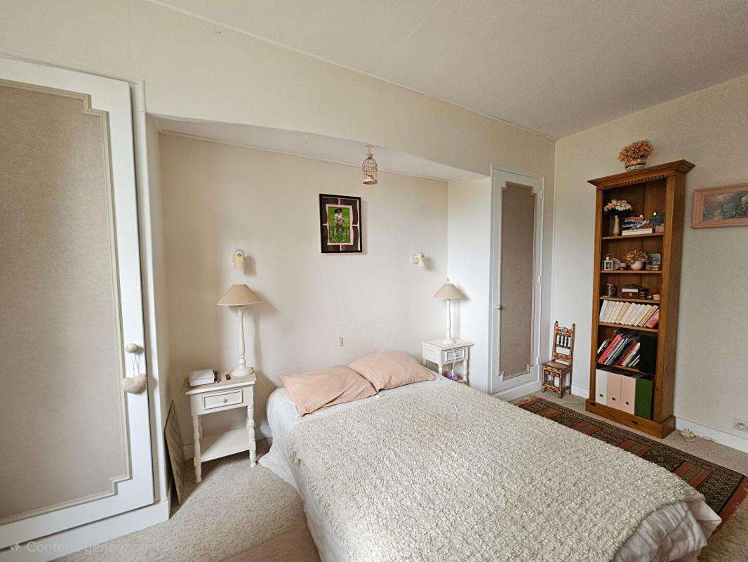 SAINT-LEGER-EN-YVELINES Maison Saint Leger En Yvelines 8 pièces 7