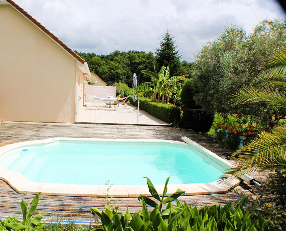 LOUBIENG Maison contemporaine de plain pied sur 113 M² 17