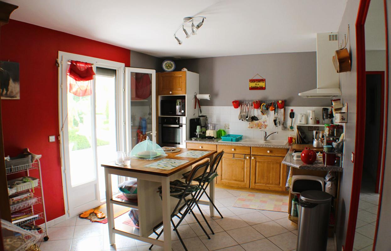 LOUBIENG Maison contemporaine de plain pied sur 113 M² 9