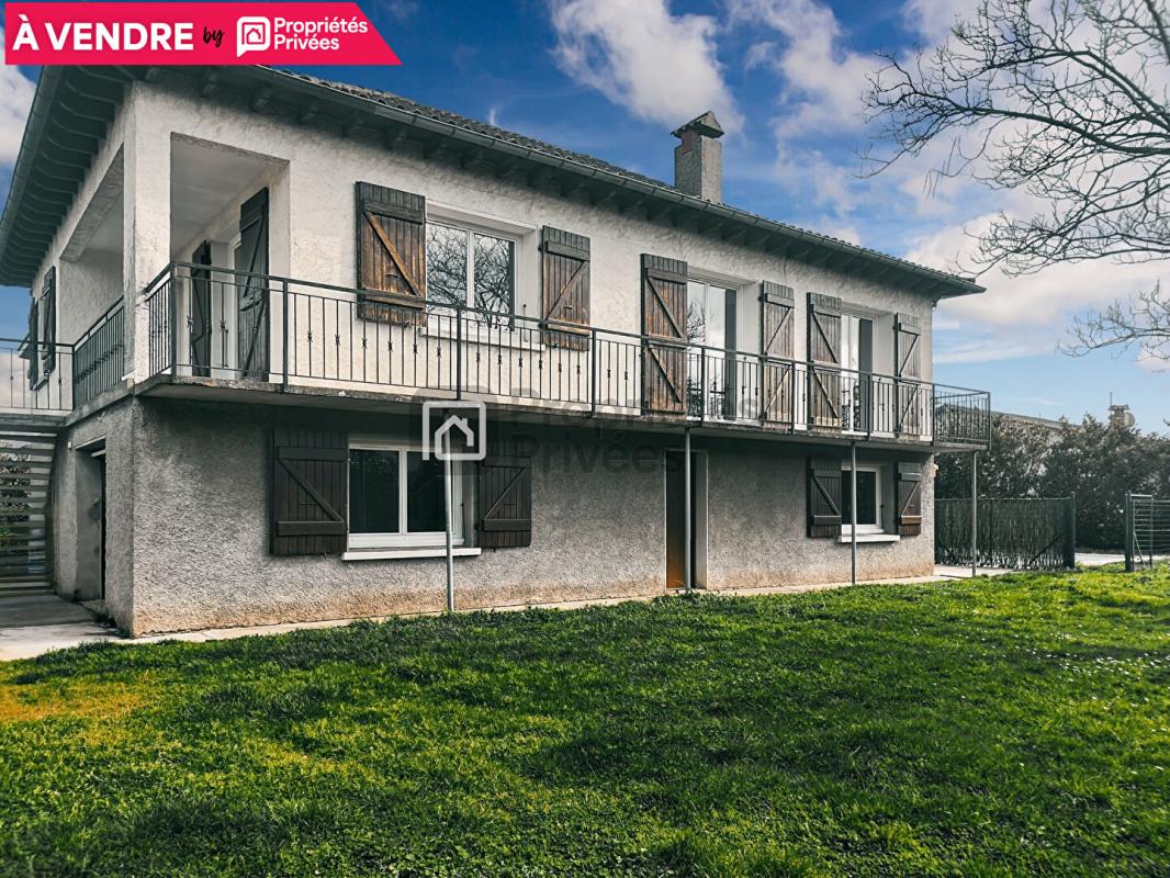 ROQUETTES Maison Roquettes 5 pièce(s) 117.50 m2 1