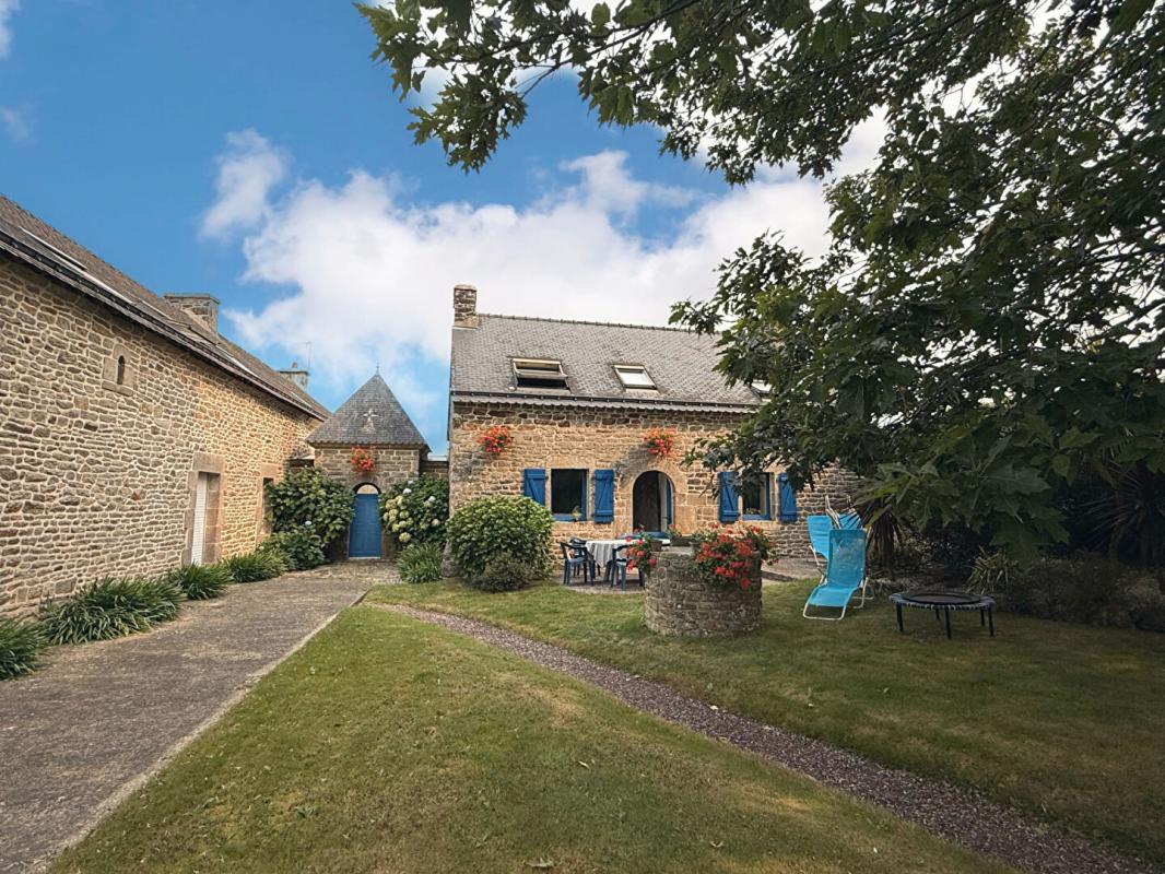 VANNES A 7 min au nord de Vannes. Propriété de caractère aux portes de Vannes, 16 pièces, 310M², 1600 M² de terrain 8