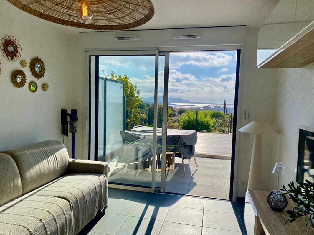 BANDOL Appartement  2 pièce(s) 39 m2 avec Garage 1