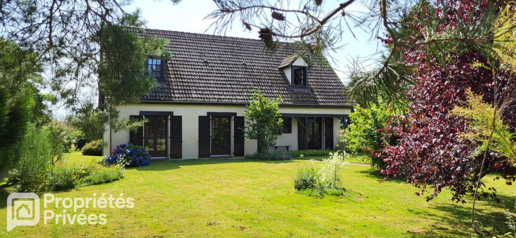 SENONCHES Maison traditionnelle familiale 1