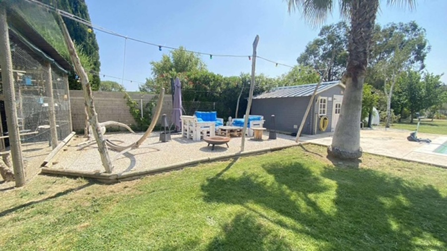 POLLESTRES Magnifique villa de 110 m² en R+1 sur un terrain de 1853 m² avec piscine et sans vis-à-vis 5