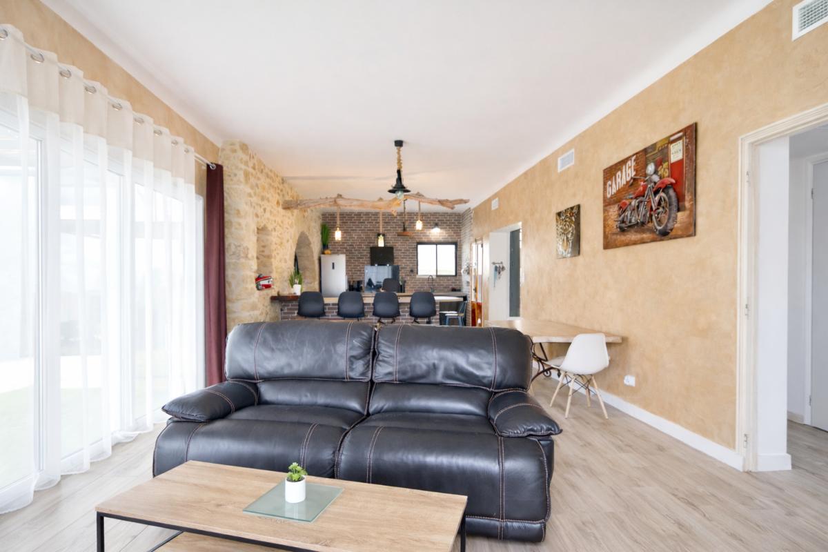 NARBONNE Maison Narbonne 7 pièce(s) 218 m2 5