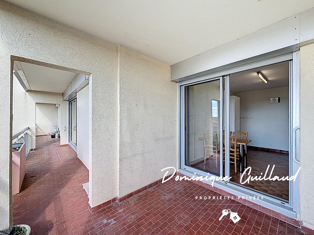 NIMES Nîmes-Notre Dame-Appartement 5 pièces 120 m2 avec loggia balcon terrasse 21 m² / Garage / 2 parkings /Cave 1