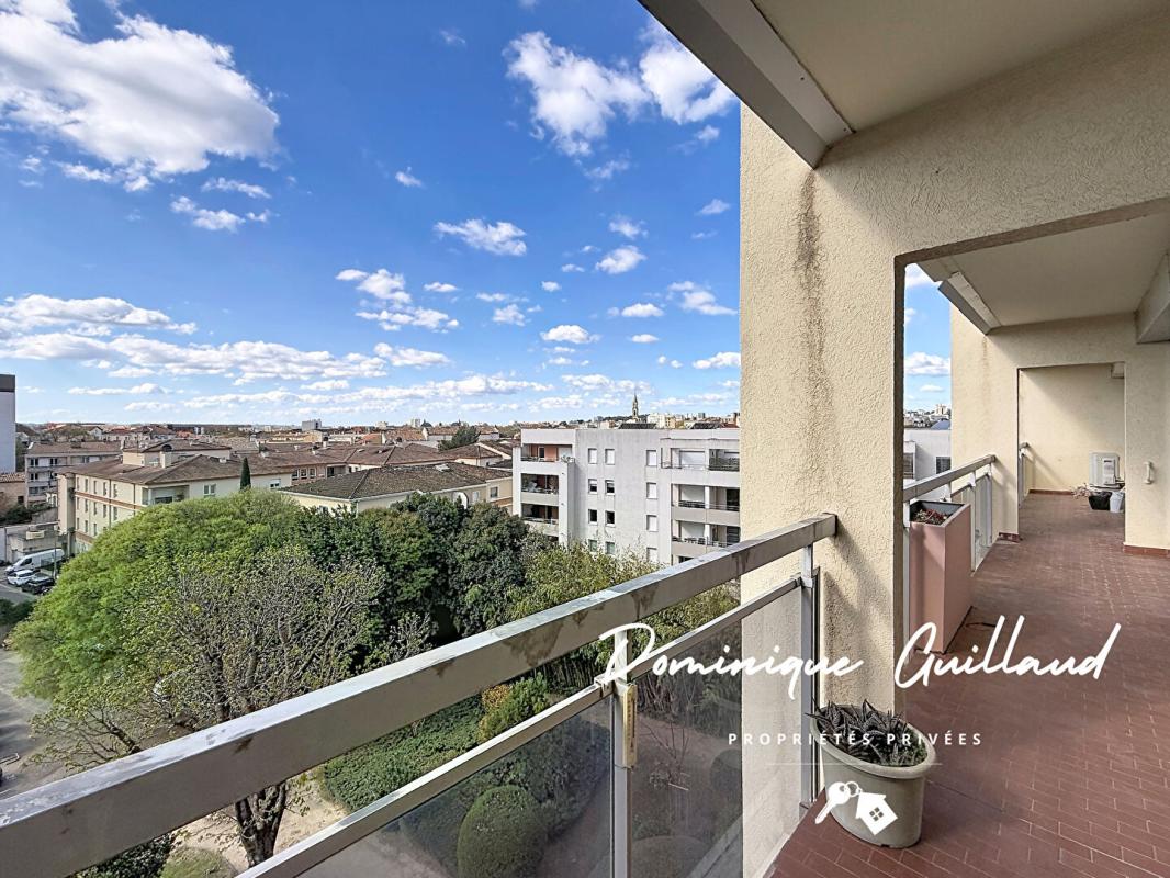 NIMES Nîmes-Notre Dame-Appartement 5 pièces 120 m2 avec loggia balcon terrasse 21 m² / Garage / 2 parkings /Cave 4